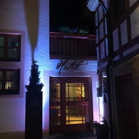 Rot Hotel 3*