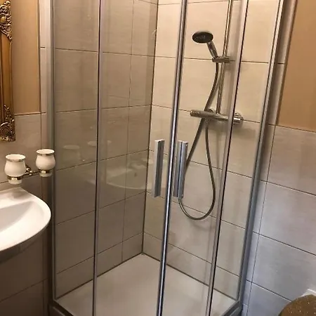 Rot Hotel 3*